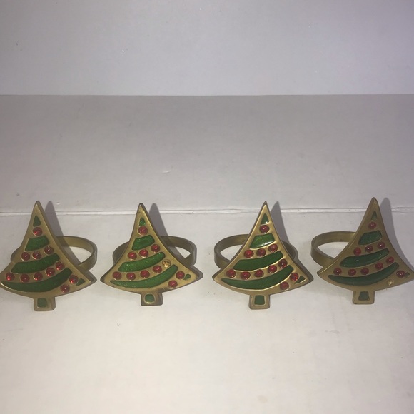 Vintage Napkin Rings Christmas Tree Brass Enamel Set of 4 Red Green Holders - Picture 2 of 8